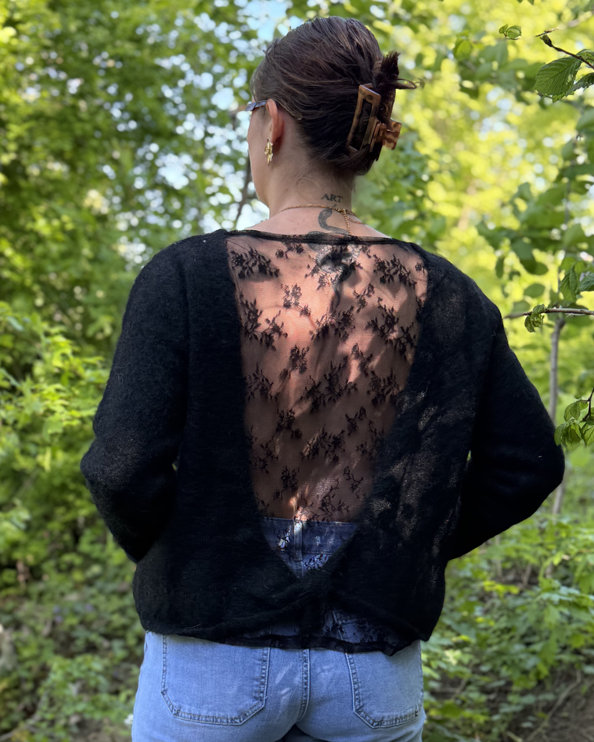 Cécile - Pull dos en dentelle