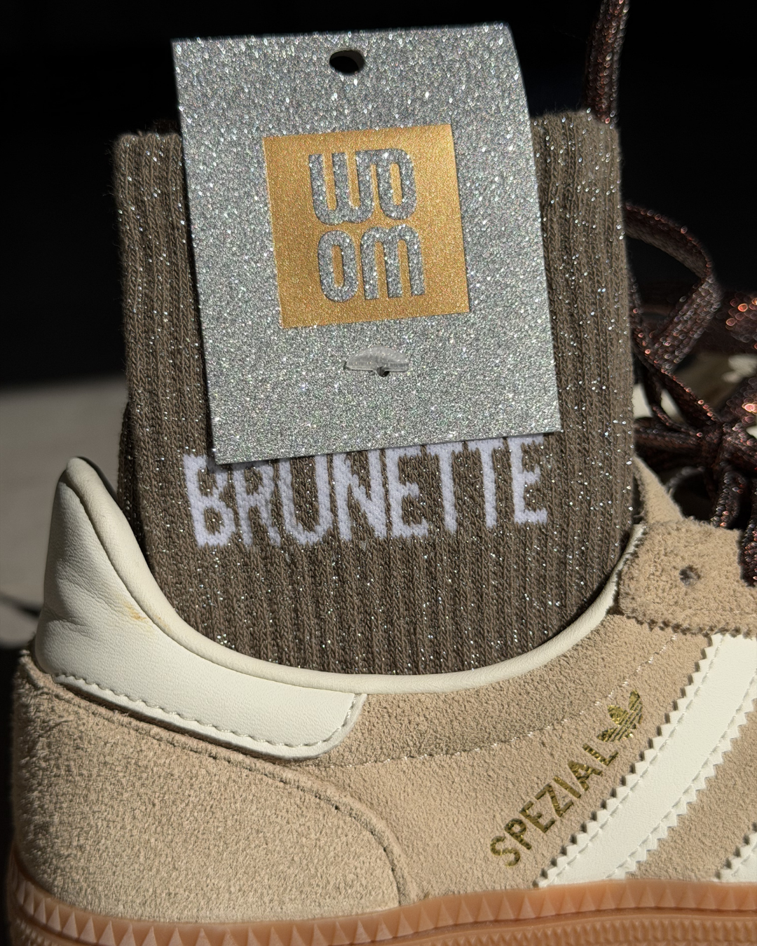 Brunette - Chaussette à paillettes