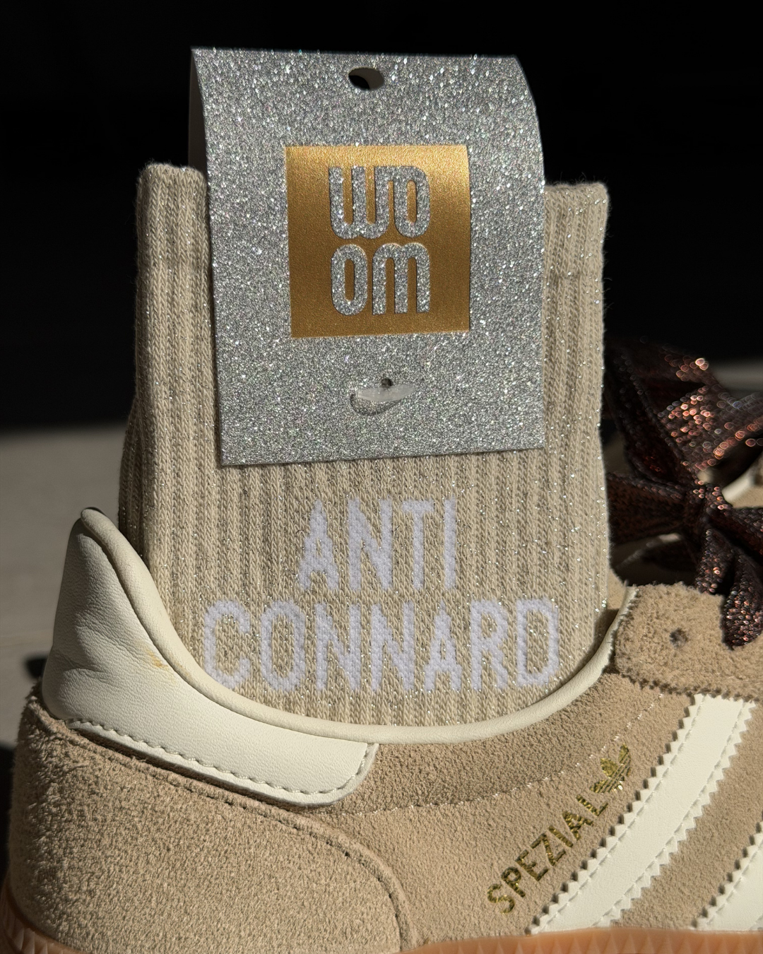 Anti-Connard - Chaussette à Paillettes